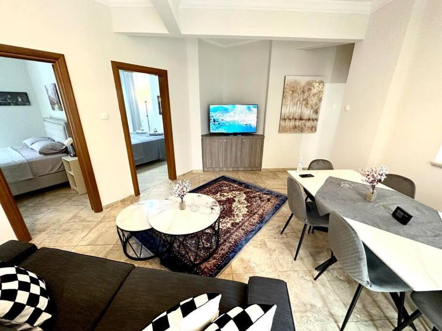 The “Roman Market” Lux Apartment Thessaloniki Exterior photo